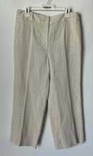 Load image into Gallery viewer, Loft Womens Beige Pleated Front Slash Pocket Wide-Leg Cropped Pants Size 8P
