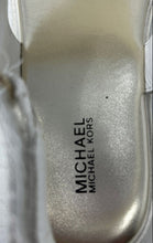 Load image into Gallery viewer, Michael Kors Girls White Gray Signature Print Flat Thong Sandals Size 4
