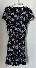 Load image into Gallery viewer, Michael Kors Womens Black White Floral Print Short Sleeve Wrap Dress Size Small
