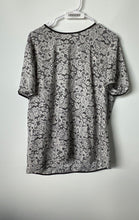 Load image into Gallery viewer, DKNY Womens Black White Paisley Printed Lace Short Sleeve Blouse Top Size XL
