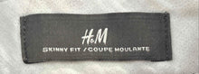 Load image into Gallery viewer, H&amp;M Mens Black Flat Front Skinny Fit Pockets Dress Pants Size 32R
