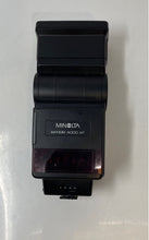 Load image into Gallery viewer, Minolta Maxxum 4000 AF Black Camera Flash Attachment Not Tested

