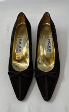 Load image into Gallery viewer, Pancaldi Womens Arianna Brown Bow Suede Pointed Toe Kitten Pump Heels Size 7
