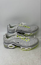 Load image into Gallery viewer, Nike Kids Air Max Plus CD0609-015 White Low Top Lace-Up Sneaker Shoes Size 7Y
