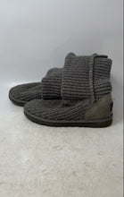 Load image into Gallery viewer, UGG Australia Womens Classic Cardy Gray Knit Round Toe Winter Boots Size 8
