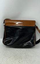 Load image into Gallery viewer, Bettina Womens Black Brown Leather Inner Pocket Adjustable Strap Shoulder Bag
