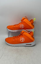 Load image into Gallery viewer, Zumba Womens Air Funk Orange Lace-Up Mid-Top Sneaker Shoes Size 8.5
