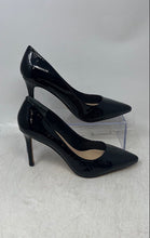 Load image into Gallery viewer, Vince Camuto Womens Savilla Black Pointed Toe Slip-On Pump Heels Size 5.5M

