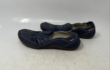 Load image into Gallery viewer, Clarks Womens Haley Stork Blue Leather Slip-On Sneaker Shoes Size 8 M
