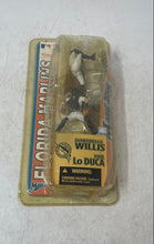 Load image into Gallery viewer, McFarlane Toys Florida Marlins Dontrelle Willis &amp; Paul Lo Duca Action Figure Set

