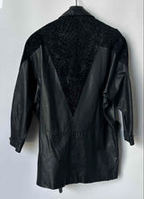 Load image into Gallery viewer, Charles Klein Womens Black 3/4 Sleeve Collared Button Front Leather Jacket Sz L

