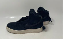 Load image into Gallery viewer, Nike Boys Air Force 1 High Black White High Top Sneaker Shoes Size 6.5Y
