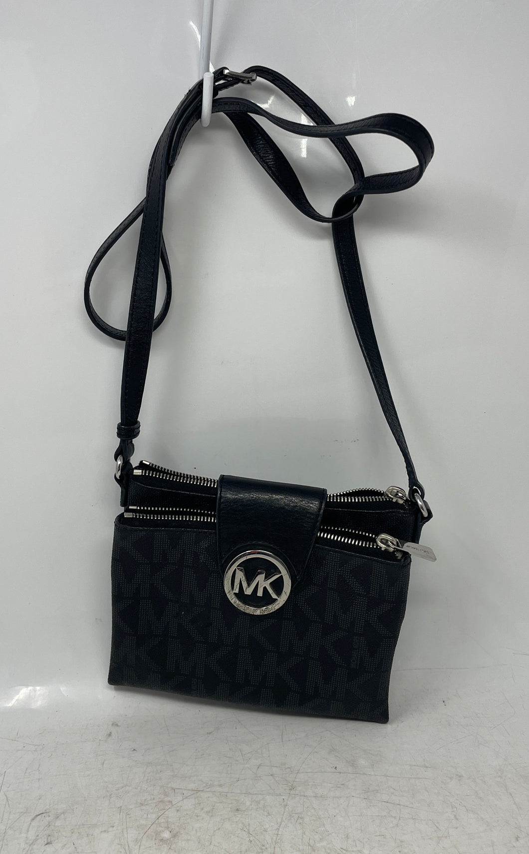 Michael Kors Womens Black Monogram Leather Shoulder Strap Crossbody Bag