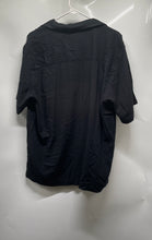 Load image into Gallery viewer, Neiman Marcus Mens Black Short Sleeve Spread Collar Button-Up Shirt Size M
