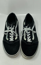 Load image into Gallery viewer, Vans Mens Off The Wall 500714 Black White Lace-Up Low Top Sneaker Shoes Size 11
