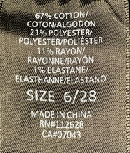 Load image into Gallery viewer, Tahari Womens Blue Stretch Denim Straight Leg Jeans Pants Size 6/28
