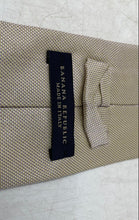 Load image into Gallery viewer, Banana Republic Mens Light Gray Formal Adjustable Designer Pointed Tie
