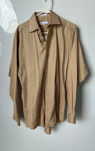 Load image into Gallery viewer, Calvin Klein Mens Khaki Long Sleeve Spread Collar Dress Shirt Size 34/35
