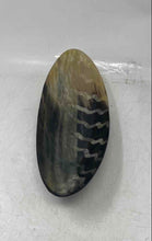 Load image into Gallery viewer, Handcrafted Wavy Design Tableware Dinnerware Serving Bowl Made Of Natural Horn
