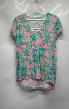 Load image into Gallery viewer, Lilly Pulitzer Womens Green Pink Tropical Print V-Neck Etta Blouse Top Size S
