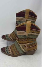 Load image into Gallery viewer, Wonderly Womens Buckley Multicolor Geometric Pull-On Cowgirl Western Boots Sz 8M
