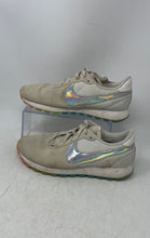 Load image into Gallery viewer, Nike Womens Pre-Love O.X. AO3166-100 Gray Low Top Lace-Up Sneaker Shoes Size 8.5
