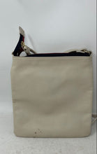 Load image into Gallery viewer, Tommy Hilfiger Womens Cream Leather Inner Pocket Adjustable Strap Crossbody Bag
