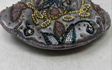 Load image into Gallery viewer, Bijoux Terner Womens Silver Beaded Chain Strap Kiss Lock Small Clutch Purse
