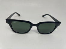 Load image into Gallery viewer, Ray-Ban Unisex Black Sunglasses RB4323 601/31 Square G-15 Green Lenses (NCL)
