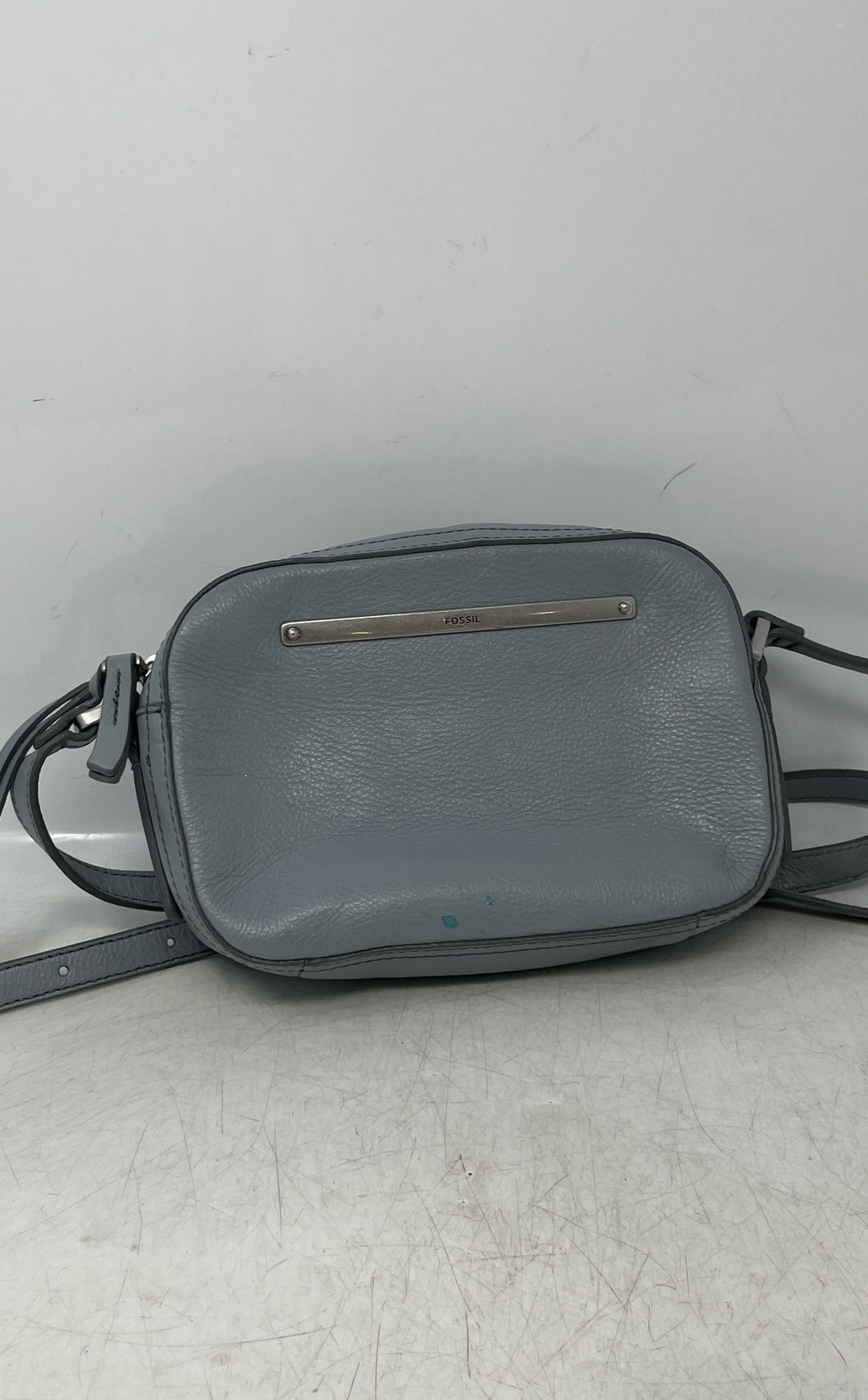 Fossil Womens Blue Pebbled Leather Adjustable Strap Zip Top Lined Crossbody Bag