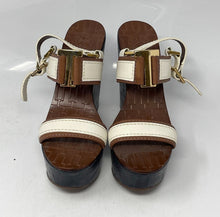 Load image into Gallery viewer, Authentic Tory Burch Womens Brown Blue Wedge Ankle Strap Sandals Size 5M Damaged
