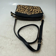 Load image into Gallery viewer, Authentic Tory Burch Womens Multicolor Leopard Print Lined Crossbody Bag Damaged
