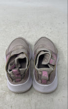 Load image into Gallery viewer, Nike Unisex Kids Flex Runner 3 FN1449-003 Pink Slip-On Sneakers Shoes Size 8C
