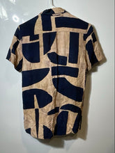 Load image into Gallery viewer, Zara Mens Multicolor Printed Short Sleeve Button-Up Shirt Size Small
