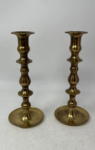 Load image into Gallery viewer, Sterling Tone Rounded Base Decorative Candlestick Candle Holder
