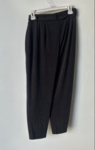 Load image into Gallery viewer, The Tapered Ankle Womens Black Tie Waist Straight Leg Cropped Pants Size M
