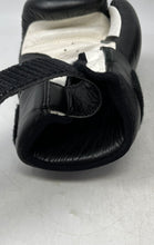 Load image into Gallery viewer, Rival Boxing Unisex Black White Adjustable South Florida Boxing Gloves Size 6
