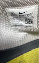 Load image into Gallery viewer, Nike Mens Alpha Menace Pro 3 DM1788-103 Black White Soccer Cleats Size 13.5
