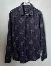 Load image into Gallery viewer, H&amp;M Mens White And Blue Printed Long Sleeve Collared Button-Up Shirt Size L
