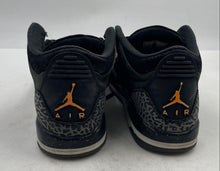 Load image into Gallery viewer, Authentic Nike Boys Air Jordan 3 Retro Gray Suede Sneakers Shoes Size 7Y Damaged
