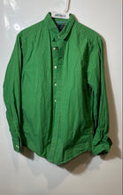 Load image into Gallery viewer, Gap Mens Green Check Long Sleeve Spread Collar Classic Fit Button-Up Shirt Sz M
