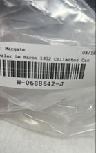 Load image into Gallery viewer, Signature Models #32316 1:32 Scale Diecast 1932 Chrysler LeBaron Model Car w/Box
