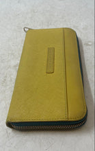 Load image into Gallery viewer, Mario Hernandez Womens Yellow Pebbled Leather Accordion Zip-Around Wallet
