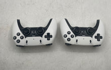 Load image into Gallery viewer, 2.4G Wireless Video Game Home Console With Double Rocher Controller Not Tested
