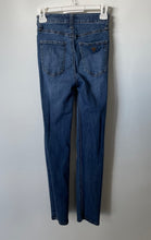 Load image into Gallery viewer, Guess Womens Blue Medium Wash 5-Pocket Design Button Front Skinny Jeans Size 26
