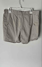 Load image into Gallery viewer, Calvin Klein Jeans Womens Light Gray Cotton Stretch Cargo Shorts Size 14
