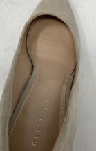 Load image into Gallery viewer, Kelly &amp; Katie Womens Misha Beige Leather Slip-On Stiletto Pump Heels Size 8M
