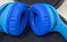Load image into Gallery viewer, Belkin SoundForm Mini Blue Bluetooth Wireless Headphones For Kids With Case
