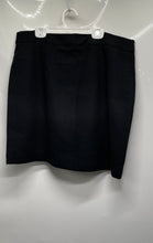 Load image into Gallery viewer, Nine West Womens Black Side Zip Knee Length Straight &amp; Pencil Skirt Size Large
