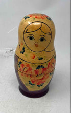 Load image into Gallery viewer, Set Of 8 Pcs Matryoshka Russian Hand Painted Floral Print Nesting Dolls
